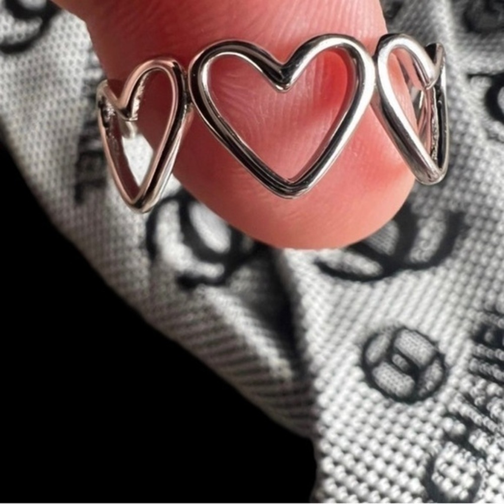 18k Open Heart Toe thumb or Midi Ring 18k gold vermeil adjusts